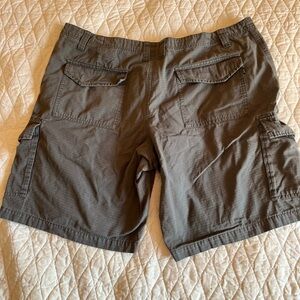 Beautiful men’s cargo shorts by rusty